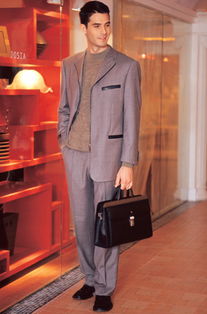 樂(lè)好男裝 視覺(jué)呈現(xiàn)與店鋪裝修美學(xué)